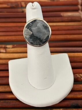 Silpada Feldspar Sterling Silver Ring Size 5.5